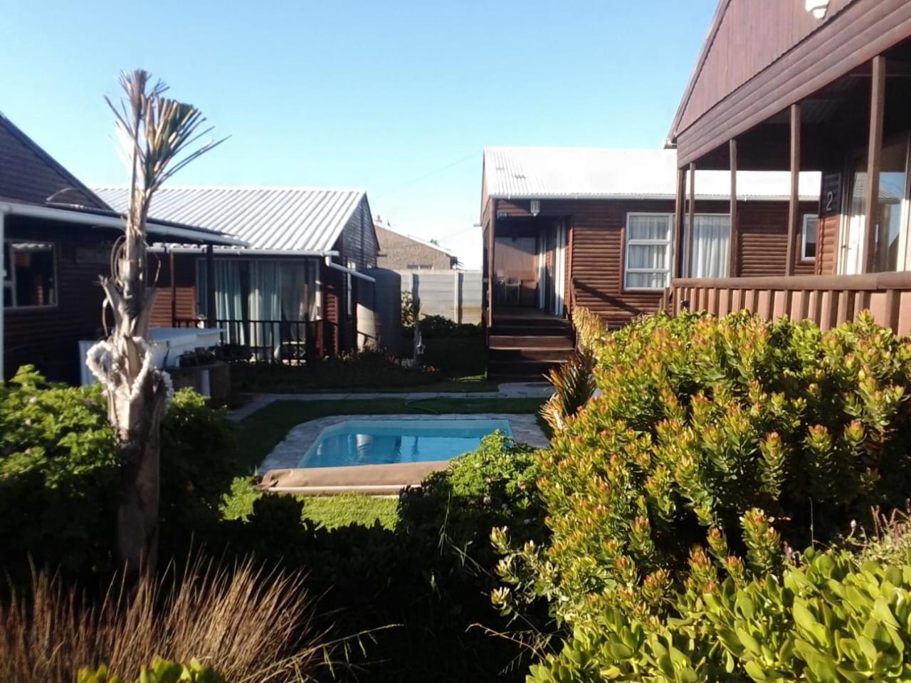 Coco De Mer Self Catering Log 1 Lambertʼs Bay 外观 照片